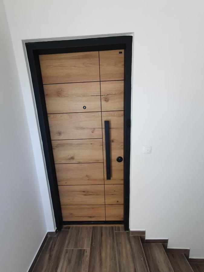 Apartment Suzana Tisno Exterior foto